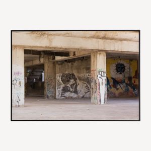 Inside The Sniper Tower - Urban Wanddecoratie